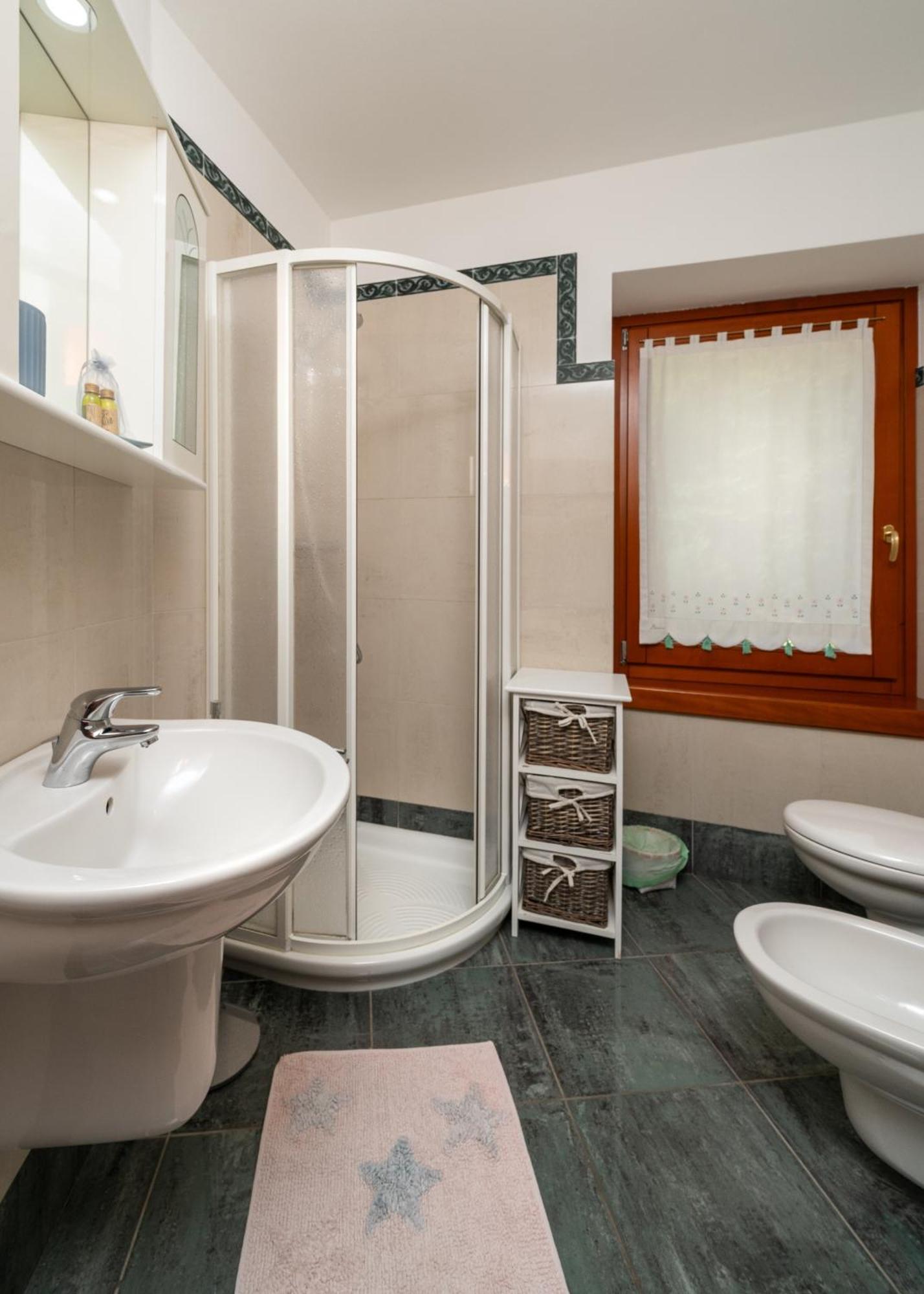 Appartement Casa Monica Ledro Family à Mezzolago Extérieur photo