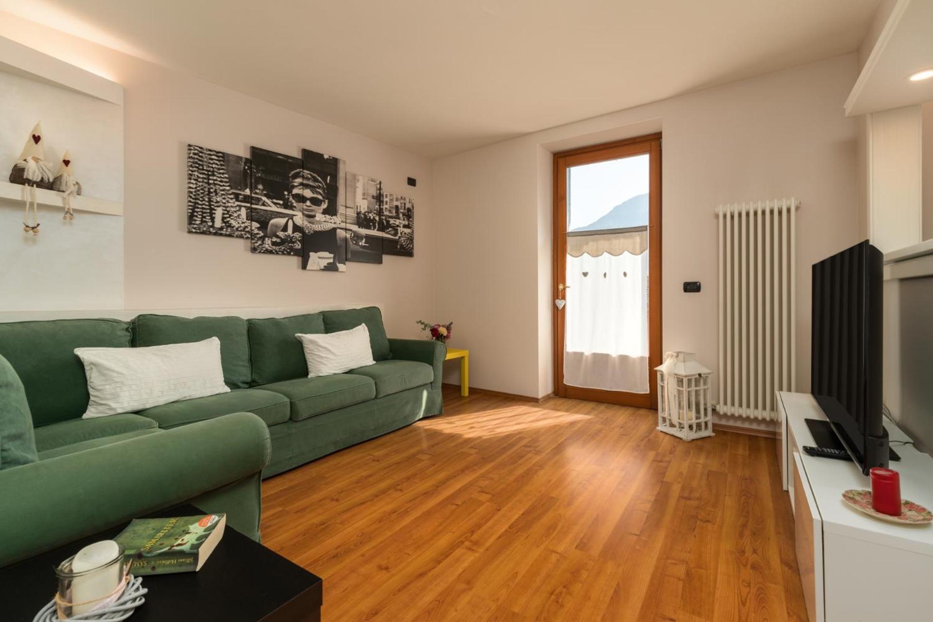 Appartement Casa Monica Ledro Family à Mezzolago Extérieur photo